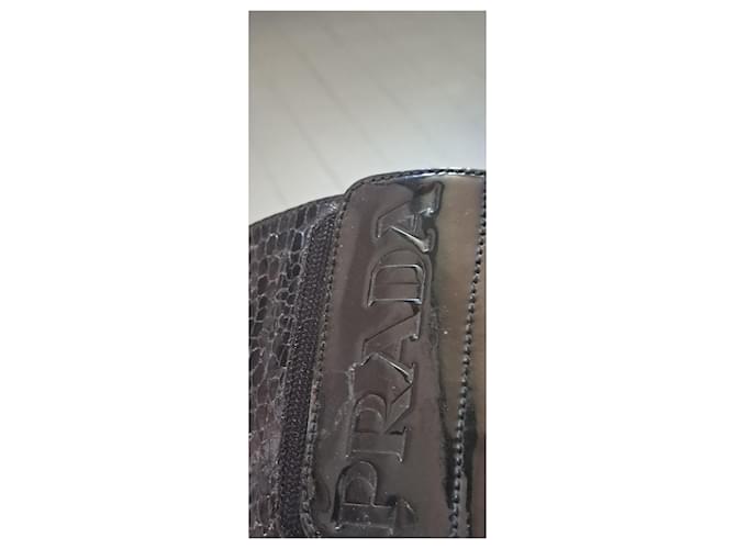 Botas Prada de charol efecto cocodrilo negras Negro - vista 14