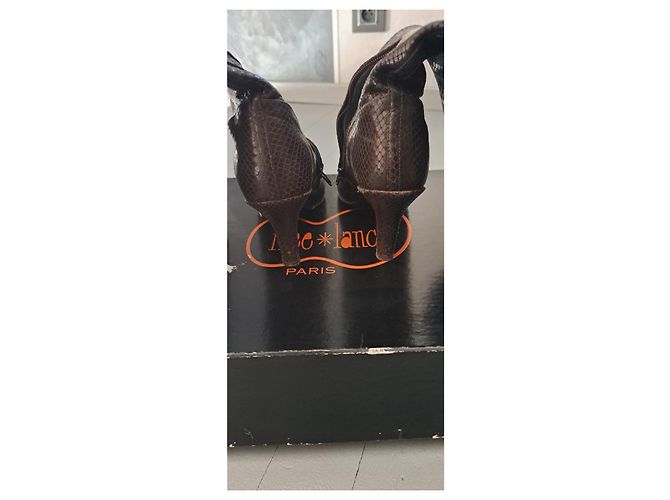 Botas Free Lance de cuero marrón efecto cocodrilo Marrón oscuro - vista 8