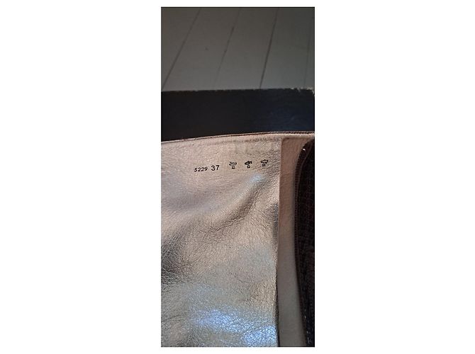 Botas Free Lance de cuero marrón efecto cocodrilo Marrón oscuro - vista 9