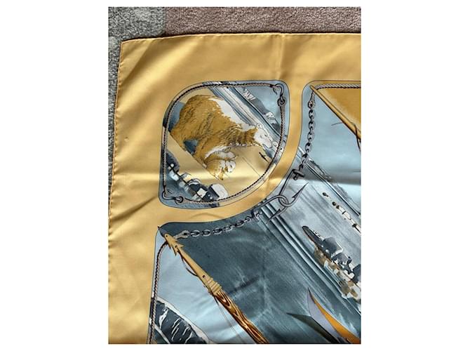 Hermès Foulard di seta 'Grønland' Marrone Bianco Blu Grigio Giallo - vista 3