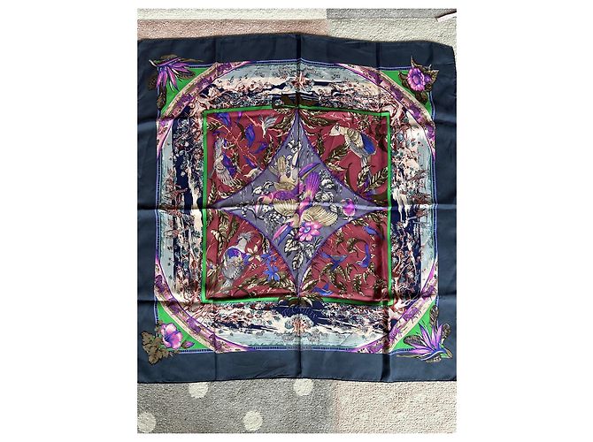 Hermès 'Tropiques' Seidenschal Braun Pink Weiß Blau Grün Lila Dunkelblau - Ansicht 2
