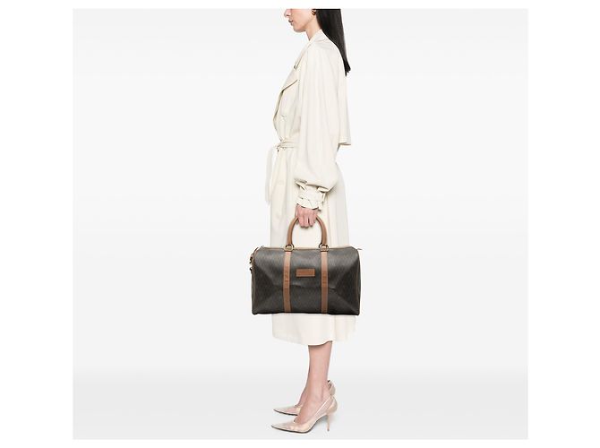 Dior Reisetasche aus schwarzem beschichtetem Canvas mit Wabenmuster - Ansicht 6
