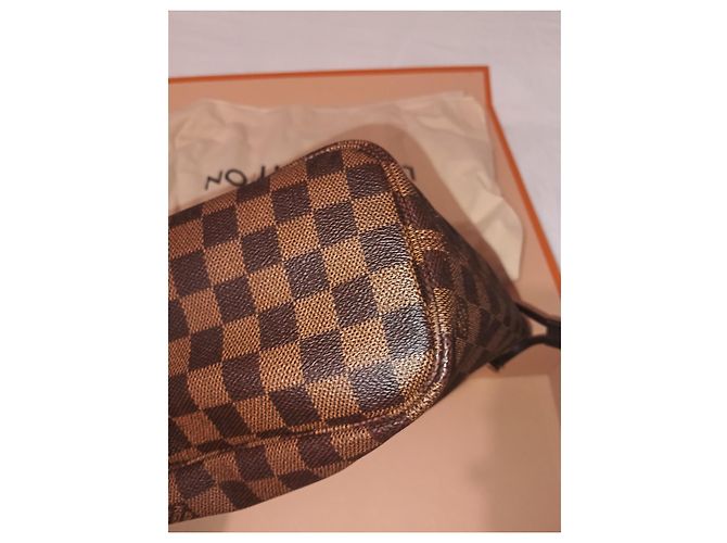 Borsa Neverfull PM Louis Vuitton Marrone - vista 8