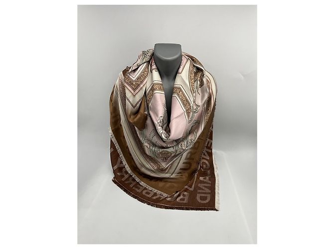 Foulard in seta edizione da collezione "Creature Mitologiche" di Burberry Multicolore - vista 11