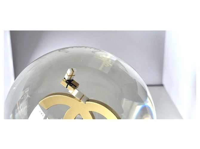 Chanel Collector Snow Globe. New. - view 4