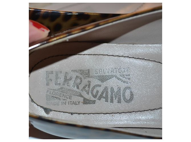 Salvatore Ferragamo ballet flats - view 5