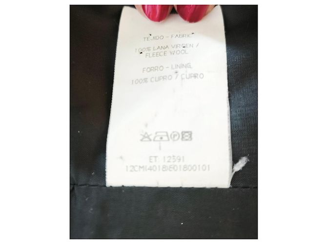 Carolina Herrera Schwarzer Blazer aus Schurwolle - Ansicht 6