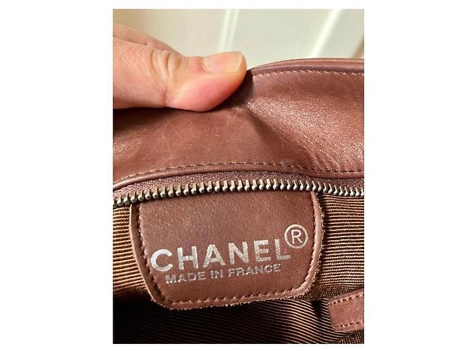 Brauner Leder-Rucksack von Chanel - Ansicht 2