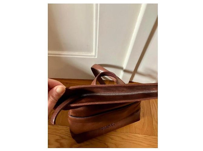 Brauner Leder-Rucksack von Chanel - Ansicht 5