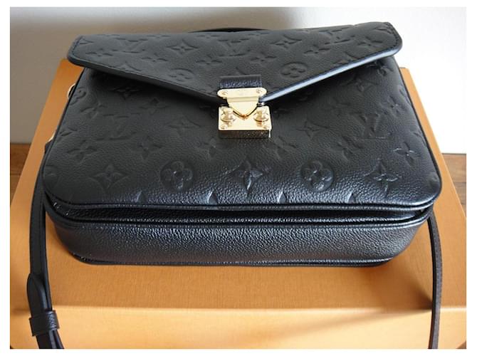 Metis Louis Vuitton Pochette Métis Monogram Empreinte NERO - vista 4