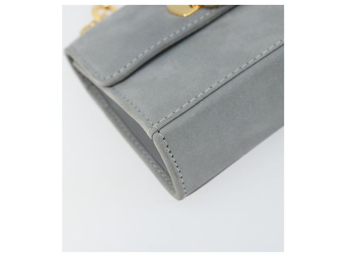 Pochette a spalla con catena Gancini in suede grigio e oro Auth 163100V di Salvatore Ferragamo - vista 15