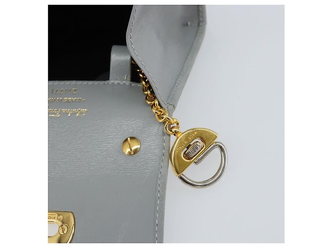 Pochette a spalla con catena Gancini in suede grigio e oro Auth 163100V di Salvatore Ferragamo - vista 19