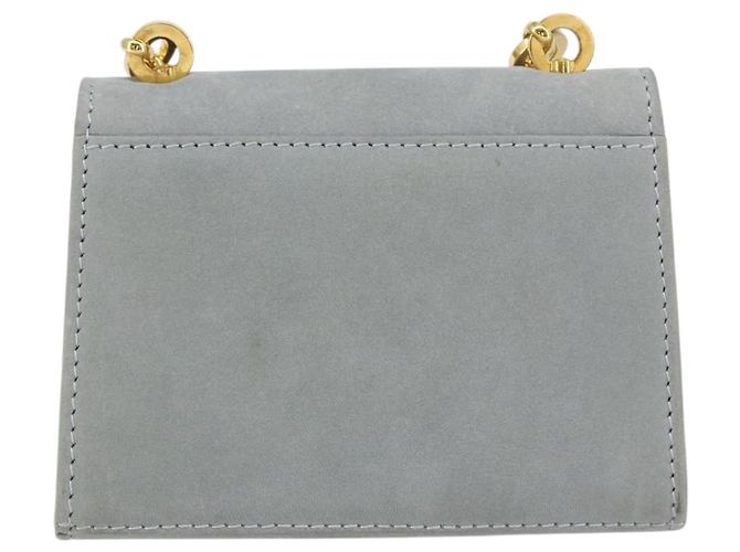 Pochette a spalla con catena Gancini in suede grigio e oro Auth 163100V di Salvatore Ferragamo - vista 2