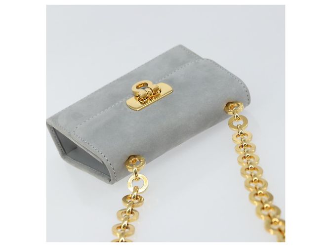 Pochette a spalla con catena Gancini in suede grigio e oro Auth 163100V di Salvatore Ferragamo - vista 6
