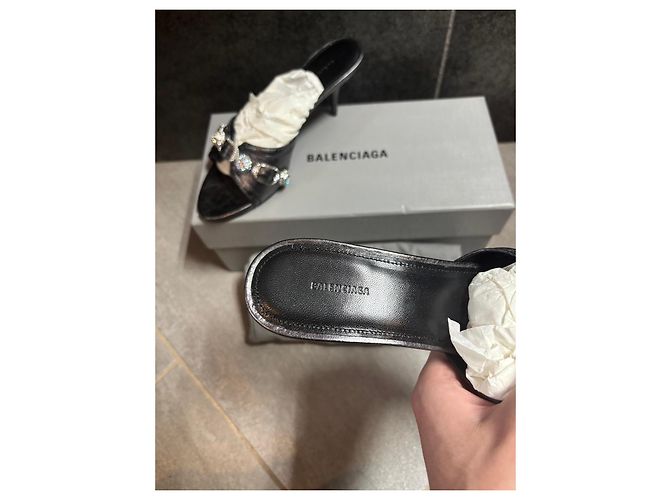 Sandali Balenciaga in pelle nera decorati con cristalli Nero - vista 7
