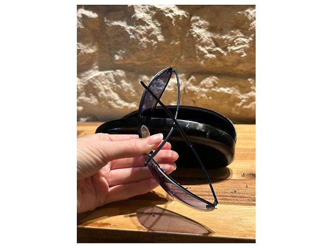 Occhiali da sole Gucci blu scuro plastica - vista 8