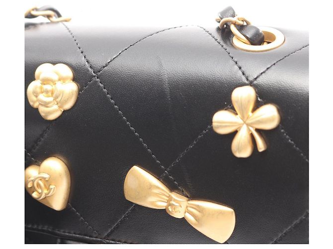 Borsa a Spalla Icon Matelassé di Chanel Nero - vista 6