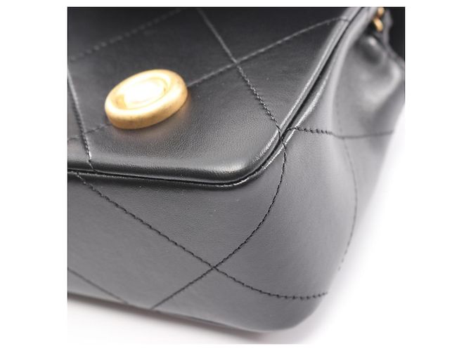 Borsa a Spalla Icon Matelassé di Chanel Nero - vista 7
