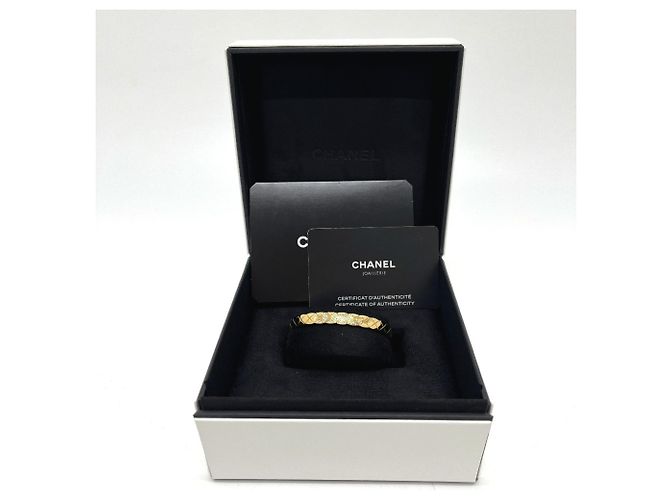 Bracciale con charm in diamante della collezione Coco Crush di Chanel D'oro - vista 8