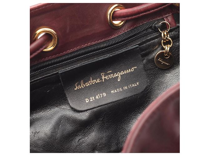 Borsa a Spalla Vara Ribbon di Salvatore Ferragamo Bordò - vista 4