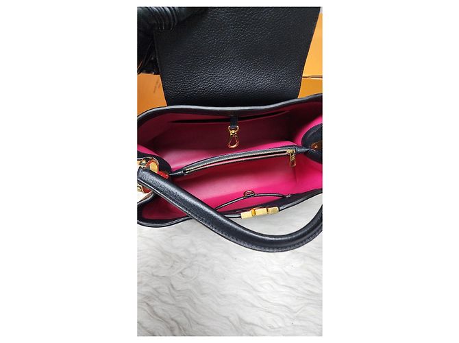 Louis Vuitton Capucines MM Nero - Set Completo - vista 11