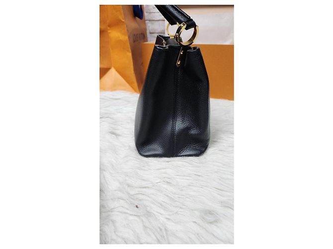 Louis Vuitton Capucines MM Nero - Set Completo - vista 6