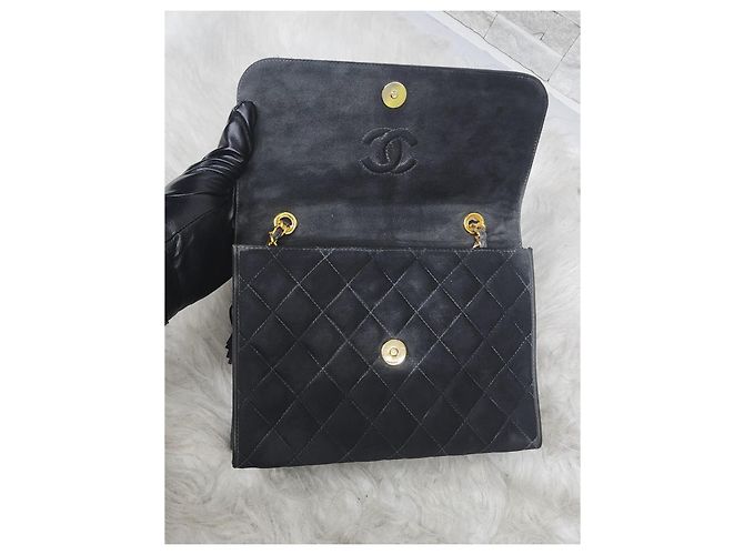 Gabrielle Magnífico saco Chanel com aba em camurça cinza acolchoada com pompom Cinza antracite - vista 14