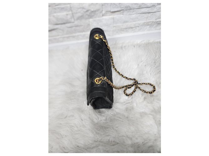 Gabrielle Magnífico saco Chanel com aba em camurça cinza acolchoada com pompom Cinza antracite - vista 5