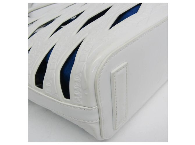 Borsa Balenciaga Neo Basket 630708 in blu e bianco - vista 8