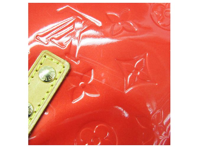 Borsa Louis Vuitton Monogram Vernis Reade PM in Rouge Rosso - vista 6