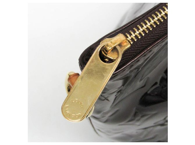 Borsa a Spalla Louis Vuitton Monogram Vernis Bellevue GM M93589 Bordò - vista 12
