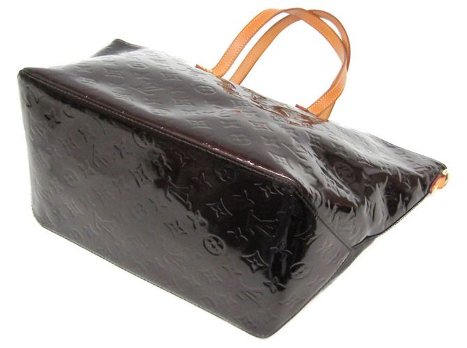 Borsa a Spalla Louis Vuitton Monogram Vernis Bellevue GM M93589 Bordò - vista 2