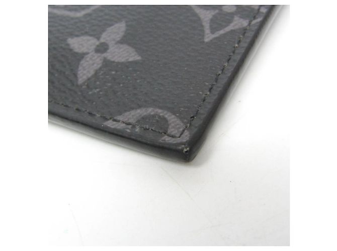 Tarjetero de monedas Taiga Louis Vuitton M30271 Negro Monograma - vista 4