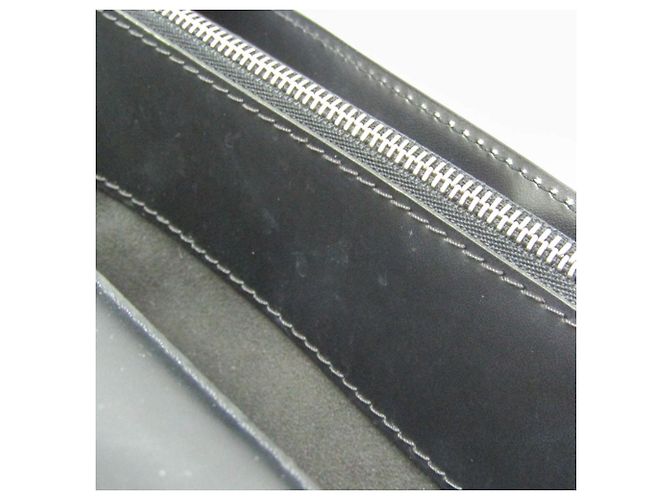 Borsa Louis Vuitton Epi Sevigne GM M40512 Nero - vista 15