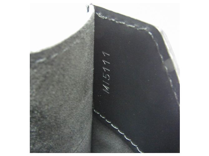Borsa Louis Vuitton Epi Sevigne GM M40512 Nero - vista 17