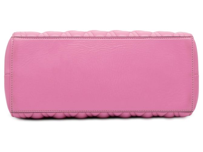 Borsa Virtus in pelle trapuntata rosa di Versace - vista 3