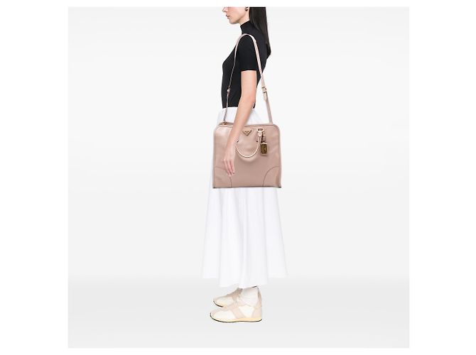 Borsa da shopping Prada in Saffiano Lux rosa - vista 6