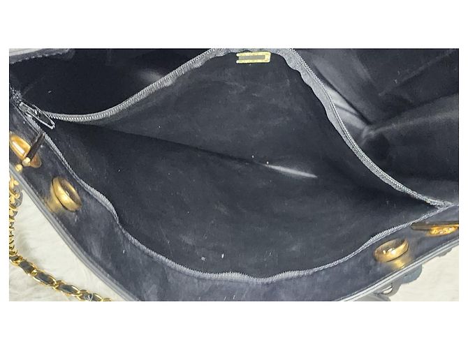 Timeless Vintage schwarze Leder Tote von Chanel - Ansicht 9