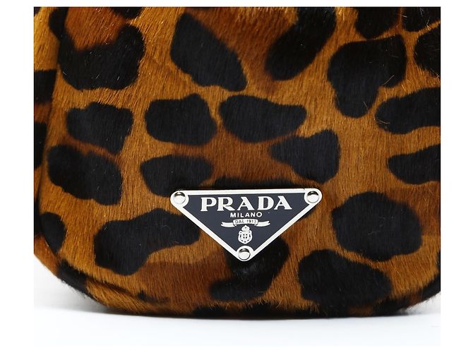 Borsa a mano in pelle di pony con stampa leopardata marrone Prada - vista 8