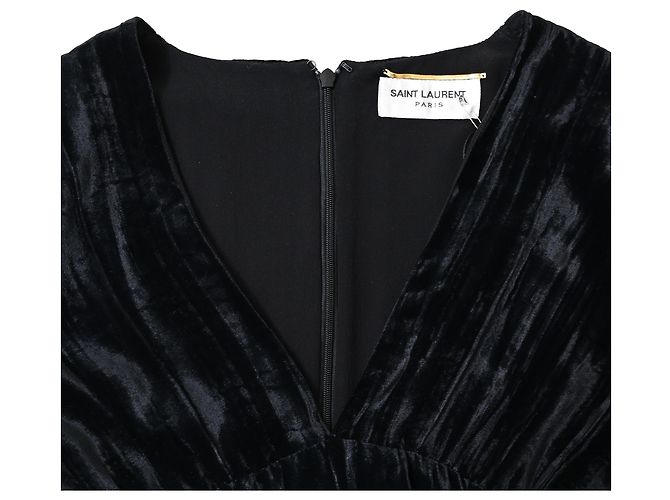 Abito Mini a V in Velluto Nero di Saint Laurent - vista 5