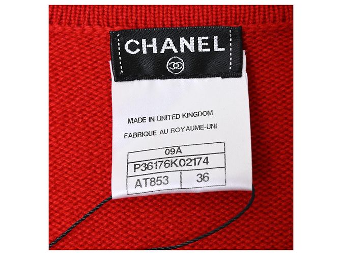 Timeless Roter Cashmere-Cardigan mit Knöpfen von Chanel - Ansicht 4