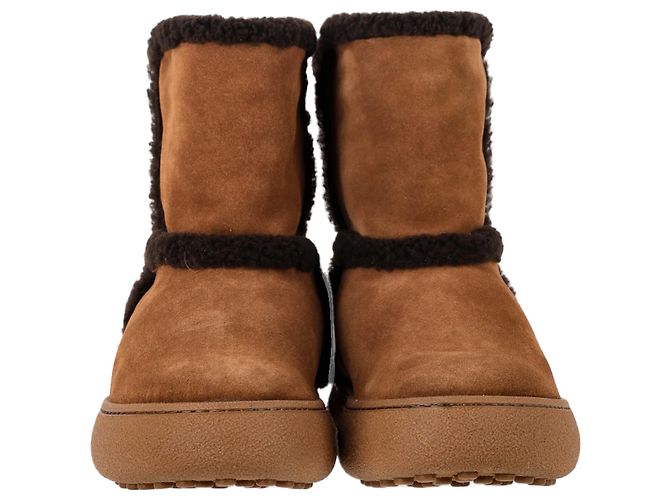 Tod's Kate Shearling Stiefel aus braunem Wildleder - Ansicht 3