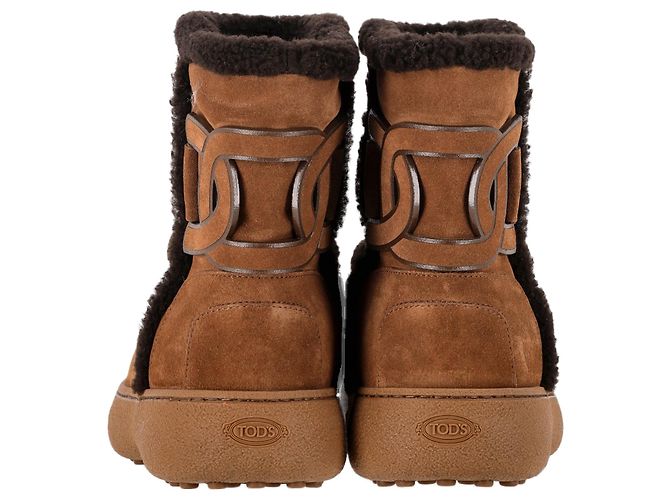 Tod's Kate Shearling Stiefel aus braunem Wildleder - Ansicht 6