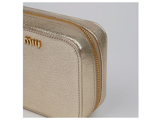 Miu Miu Pochette con zip con logo D'oro - vista 4