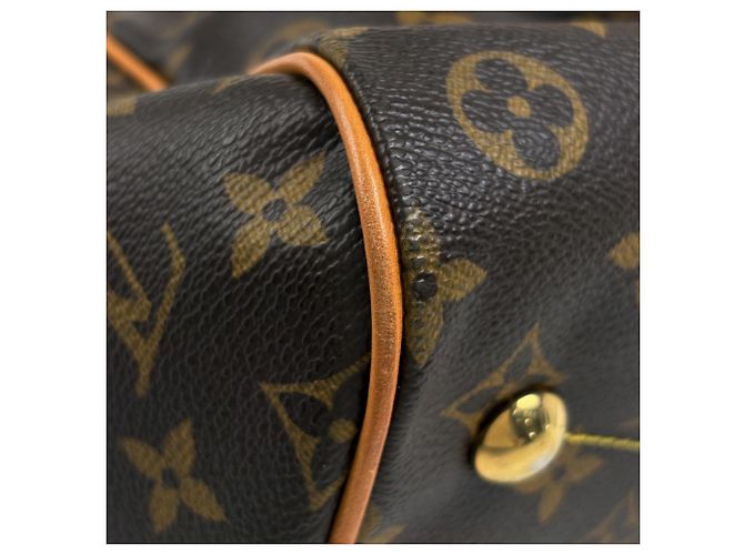 Borsa Tote Tivoli PM di Louis Vuitton Marrone - vista 3