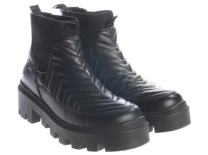 Gucci Charles Boots aus schwarzem Leder mit Chevron-Steppung - Ansicht 2