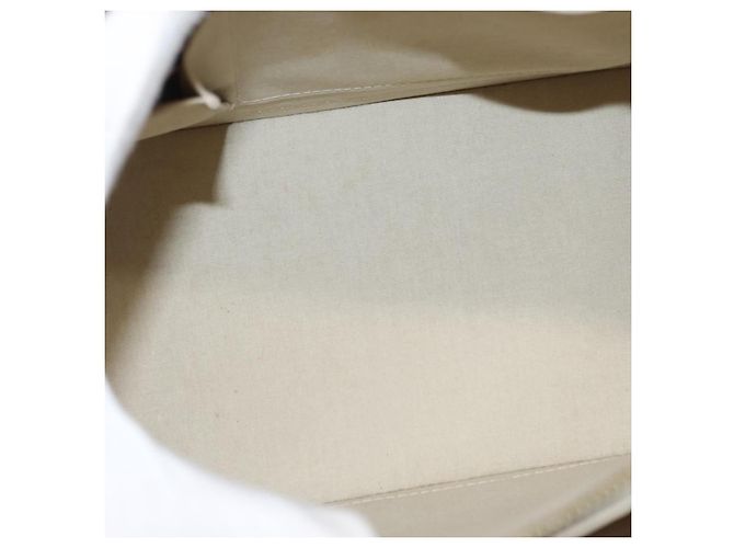 Louis Vuitton Alma Monogram Vernis PM Beige - vista 5
