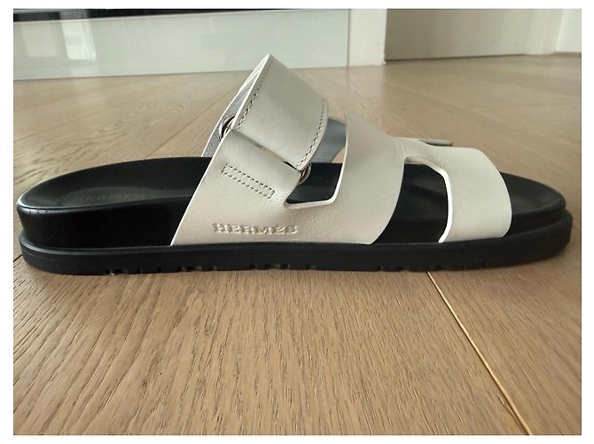 Chypre Sandalen von Hermès Schwarz Weiß - Ansicht 6