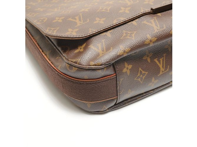 Bolso Louis Vuitton Marrón Piel charol Castaño - vista 5