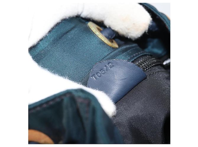 Céline Borsa a Spalla CELINE Circle in Nylon Pelle Blu Navy Oro Auth 156729 D'oro - vista 12